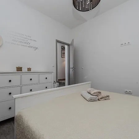 Apartamento Sutomiscica 13872c