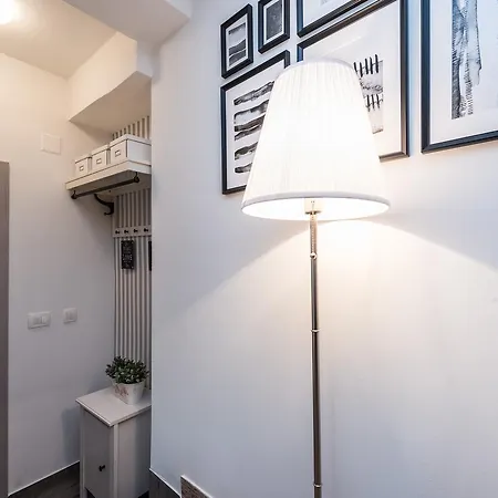 Sutomiscica 13872c Apartamento Sestrunj